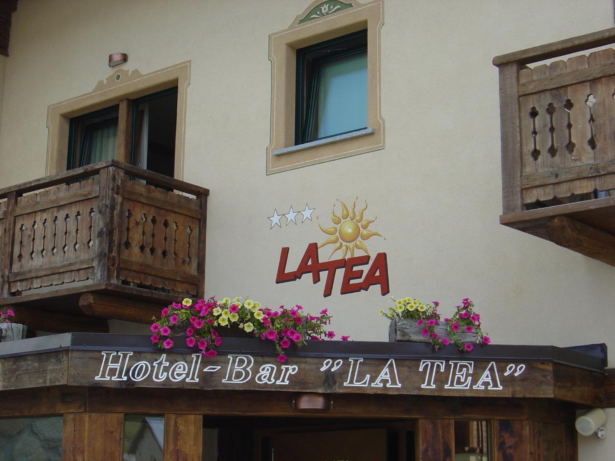 Hotel La Tea Livigno Exterior photo