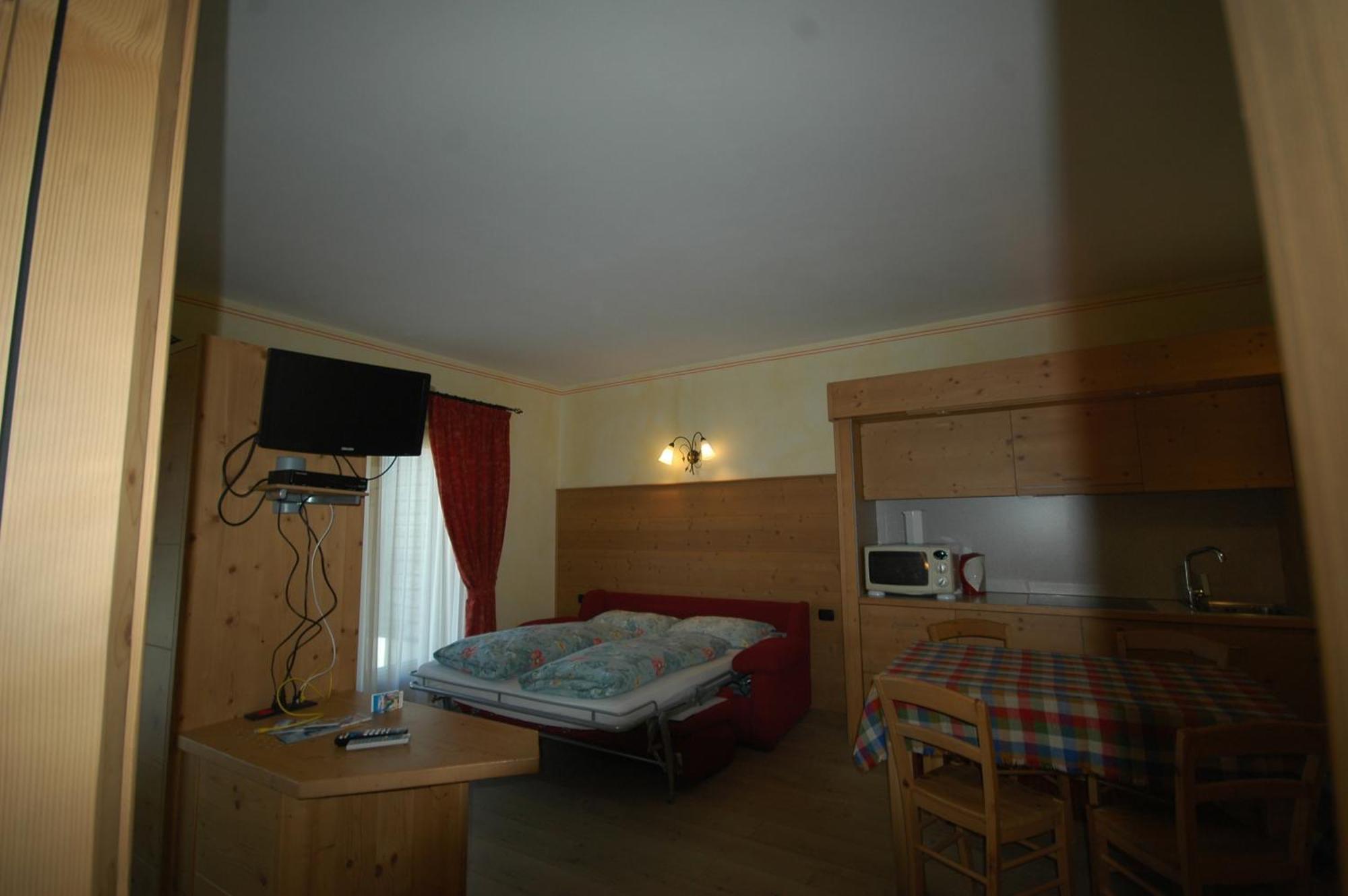 Hotel La Tea Livigno Room photo