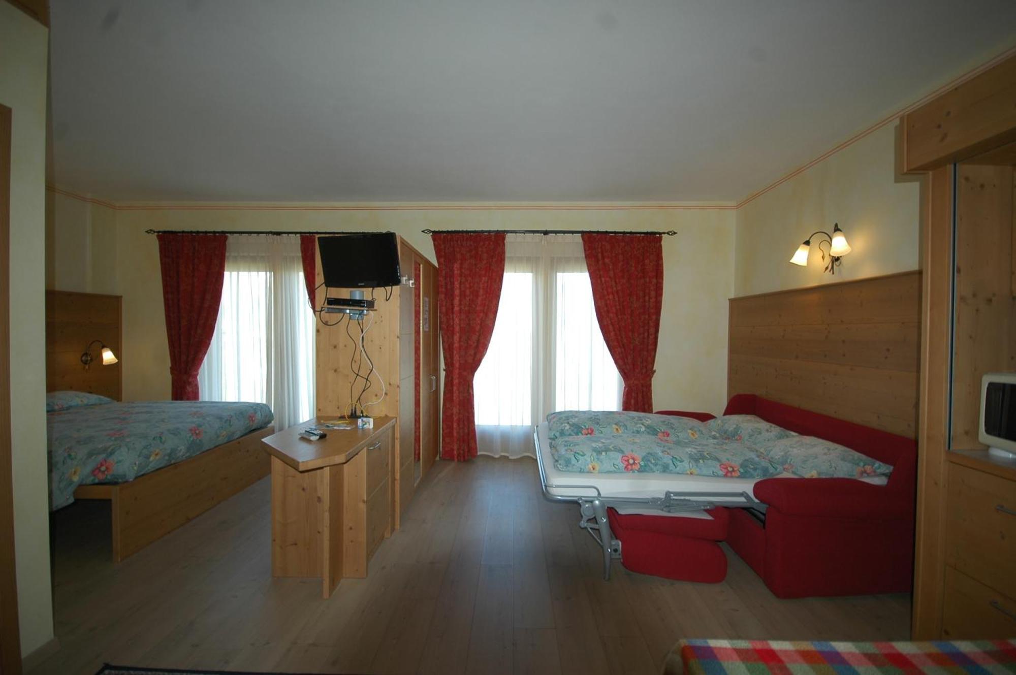 Hotel La Tea Livigno Room photo